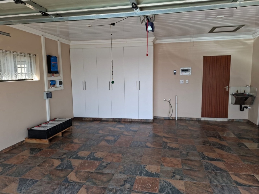 To Let 2 Bedroom Property for Rent in Wilkoppies North West
